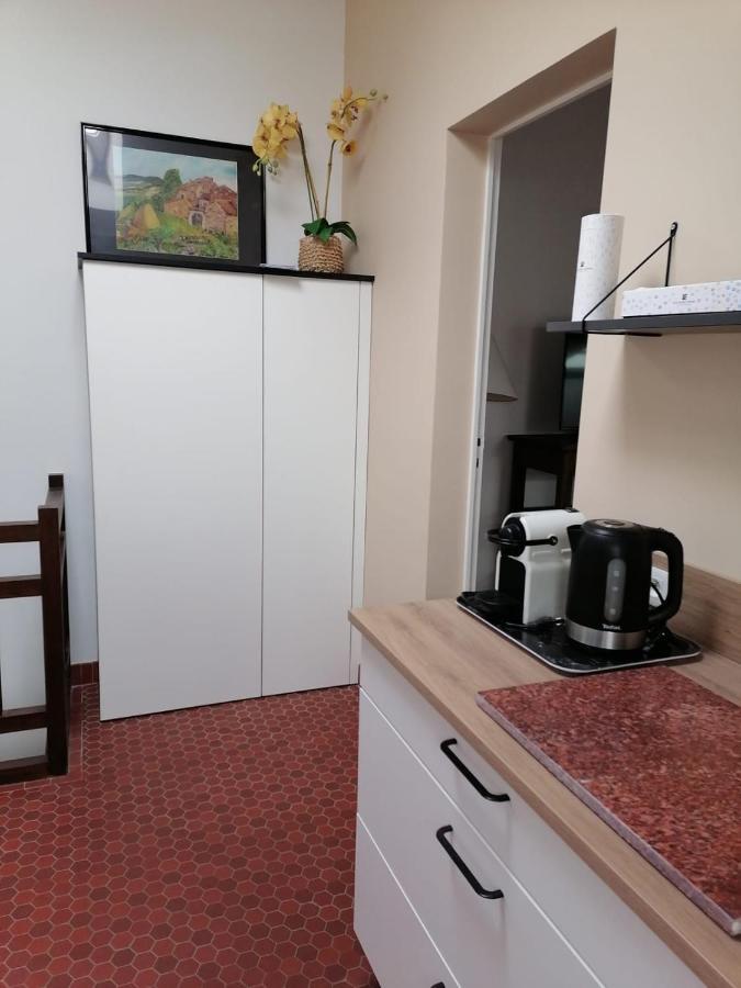 Ferienwohnung Lou Mas Suzoun Ucel Exterior foto